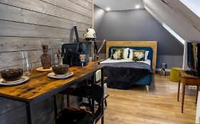 Escapade Place 11 N5B - Studio Dinan Centre